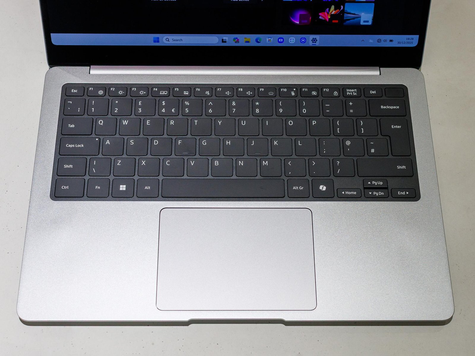 Samsung Galaxy Book6 (40.62 cm, Ultra 5, Copilot+ PC, 16GB RAM | 512GB)